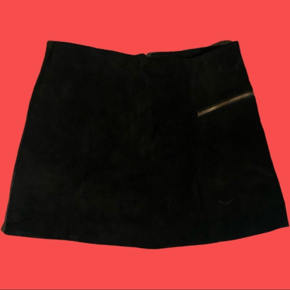 BLANKNYC Black Suede Mini-Skirt NWOT - 29 - Picture 1 of 6